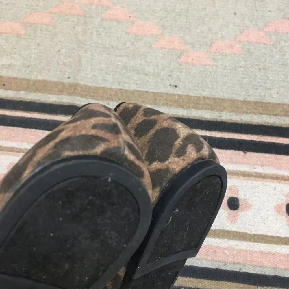 Ann Taylor Loft 7.5 women’s cheetah print Ballerina flat shoes pointy toe GUC